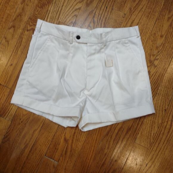 Vintage Jockey Shorts Size 34  Cuffed Pleated Front High waisted NEW - Picture 1 of 5